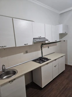 İcarə yeni tikili 4 otaqlı 110 m²,  İnşaatçılar m.-3