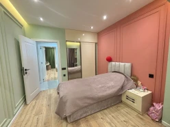 Satılır yeni tikili 5 otaqlı 120 m²,  İnşaatçılar m.-5