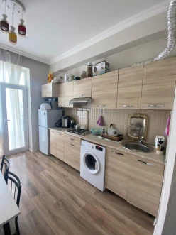 İcarə yeni tikili 2 otaqlı 60 m²,  İnşaatçılar m.-3
