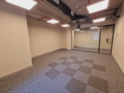 İcarə ofis 3 otaqlı 80 m², 28 May m.-7