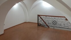 İcarə ofis 2 otaqlı 60 m², 28 May m.-8 İcarə ofis 2 otaqlı 60 m², 28 May m.-8