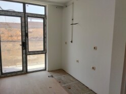 Satılır yeni tikili 2 otaqlı 65 m²,  İnşaatçılar m.-6