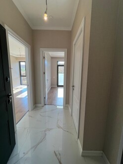 Satılır yeni tikili 2 otaqlı 50 m²,  İnşaatçılar m.-2