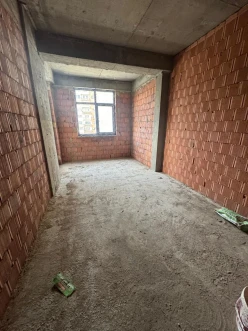 Satılır yeni tikili 2 otaqlı 105 m²,  İnşaatçılar m.-10