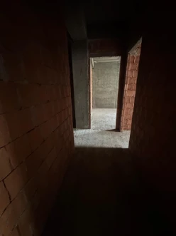 Satılır yeni tikili 2 otaqlı 105 m²,  İnşaatçılar m.-4