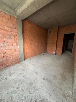 Satılır yeni tikili 2 otaqlı 105 m²,  İnşaatçılar m.-8