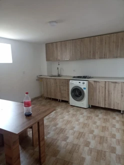 İcarə ev/villa 2 otaqlı 90 m², Həzi Aslanov m.-2