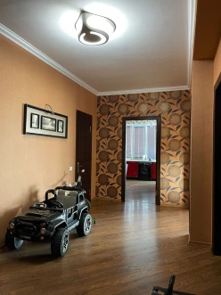 Satılır yeni tikili 3 otaqlı 148 m²,  28 May m.-7