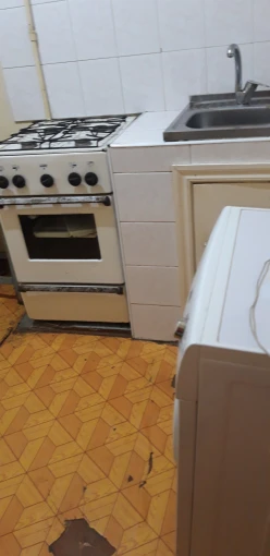 İcarə köhnə tikili 1 otaqlı 35 m²,  28 May m.-8