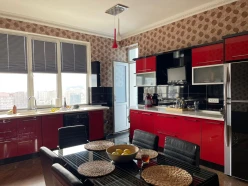 Satılır yeni tikili 3 otaqlı 148 m²,  28 May m.-8