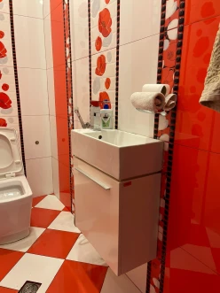 Satılır yeni tikili 3 otaqlı 148 m²,  28 May m.-17