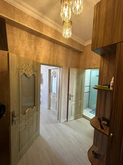 Satılır yeni tikili 2 otaqlı 53 m², Qara Qarayev m.-8