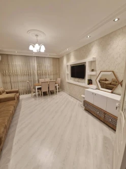 İcarə yeni tikili 2 otaqlı 98 m²,  28 May m.-7