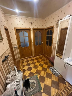 Satılır köhnə tikili 3 otaqlı 75 m², 20 yanvar m.-5 Satılır köhnə tikili 3 otaqlı 75 m², 20 yanvar m.-5