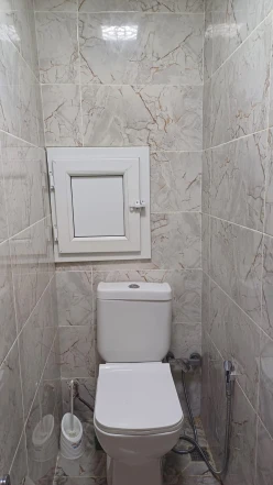 Satılır köhnə tikili 3 otaqlı 85 m², İnşaatçılar m.-13 Satılır köhnə tikili 3 otaqlı 85 m², İnşaatçılar m.-13