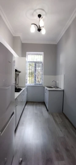 Satılır köhnə tikili 2 otaqlı 60 m², Bayıl q.-2