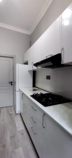 Satılır köhnə tikili 2 otaqlı 60 m², Bayıl q.-4