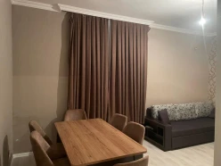 Satılır yeni tikili 2 otaqlı 60 m², İnşaatçılar m.-14