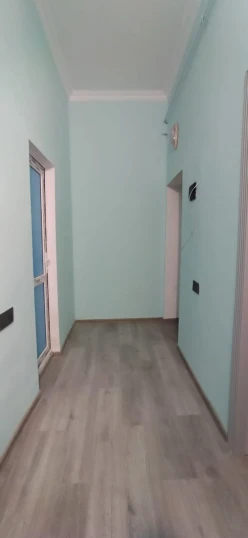 Satılır köhnə tikili 2 otaqlı 60 m², Bayıl q.-8