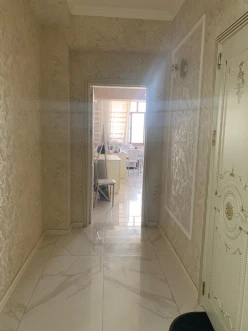 Satılır yeni tikili 3 otaqlı 141 m², İnşaatçılar m.-13