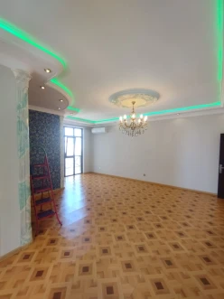 Satılır yeni tikili 4 otaqlı 147 m², İnşaatçılar m.-10