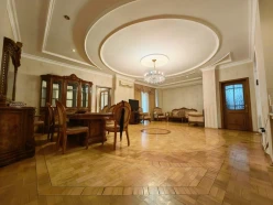 İcarə yeni tikili 3 otaqlı 120 m²,  Elmlər Akademiyası m.-6