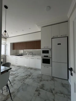 İcarə yeni tikili 3 otaqlı 140 m²,  Nəsimi-14