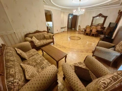 İcarə yeni tikili 3 otaqlı 120 m²,  Elmlər Akademiyası m.-4