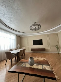 İcarə yeni tikili 3 otaqlı 140 m²,  Nəsimi-4