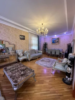 Satılır ev/villa 6 otaqlı 280 m², Bakıxanov q.-11