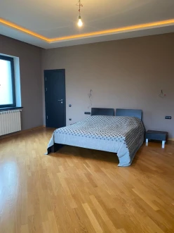 Satılır ev/villa 7 otaqlı 350 m², Bakıxanov q.-17