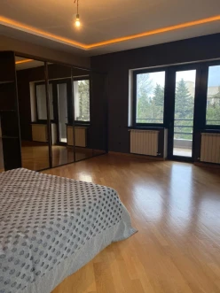 Satılır ev/villa 7 otaqlı 350 m², Bakıxanov q.-27