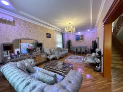 Satılır ev/villa 6 otaqlı 280 m², Bakıxanov q.-9