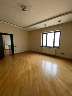 Satılır ev/villa 7 otaqlı 350 m², Bakıxanov q.-7