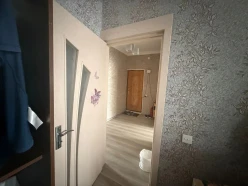 Satılır köhnə tikili 3 otaqlı 85 m²,  İnşaatçılar m.-5