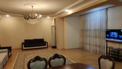 İcarə yeni tikili 3 otaqlı 188 m²,  Nəsimi-2