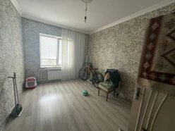Satılır köhnə tikili 3 otaqlı 85 m²,  İnşaatçılar m.-3