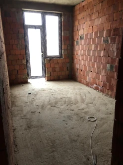 Satılır yeni tikili 3 otaqlı 75 m²,  Azadlıq prospekti m.-8
