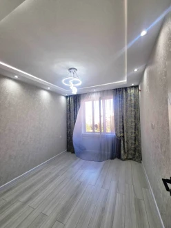 Satılır köhnə tikili 2 otaqlı 60 m², Bakıxanov q.-5