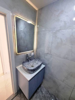 Satılır köhnə tikili 2 otaqlı 60 m², Bakıxanov q.-14