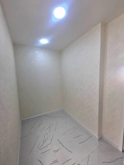 Satılır köhnə tikili 2 otaqlı 60 m², Bakıxanov q.-11