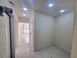 Satılır köhnə tikili 2 otaqlı 60 m², Bakıxanov q.-8