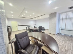 İcarə ofis 6 otaqlı 285 m²,  Nərimanov-9