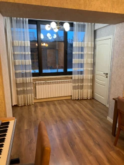 Satılır köhnə tikili 4 otaqlı 110 m², Badamdar q.-3