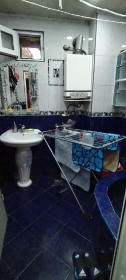 Satılır yeni tikili 3 otaqlı 36 m², Neftçilər m.-4 Satılır yeni tikili 3 otaqlı 36 m², Neftçilər m.-4