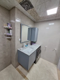 Satılır yeni tikili 2 otaqlı 76.7 m², İnşaatçılar m.-4