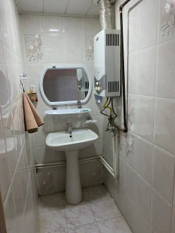 Satılır köhnə tikili 3 otaqlı 85 m², Qara Qarayev m.-15