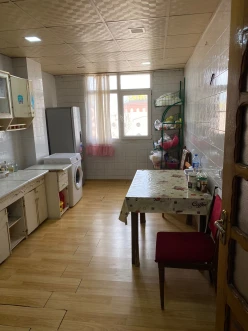 Satılır köhnə tikili 3 otaqlı 85 m², Qara Qarayev m.-12