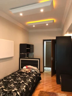 İcarə yeni tikili 3 otaqlı 110 m²,  Elmlər Akademiyası m.-12