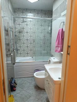 İcarə yeni tikili 3 otaqlı 115 m²,  İnşaatçılar m.-7